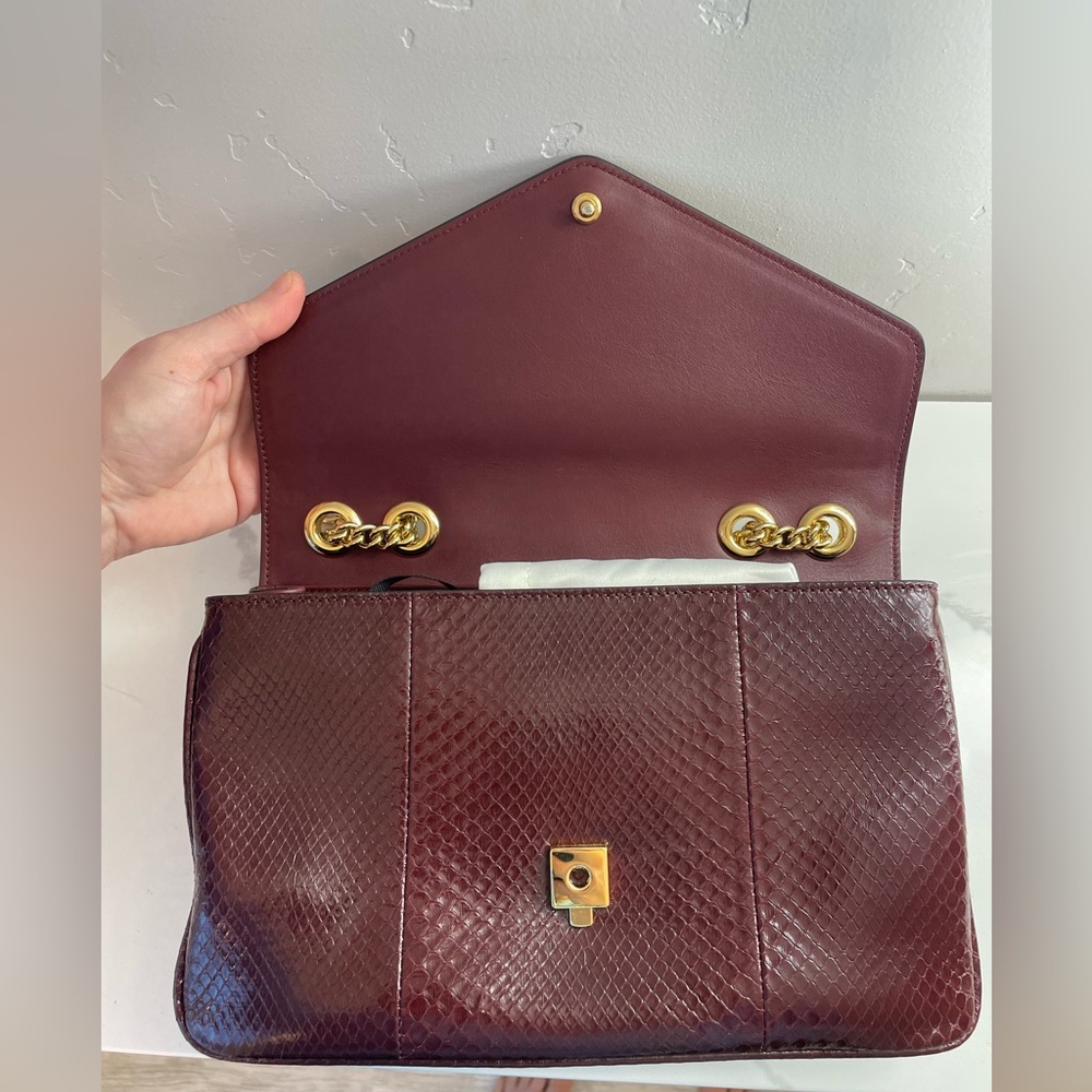 Gucci NWOT Rajah Red Python Shoulder Flap Bag - Picture 10 of 16